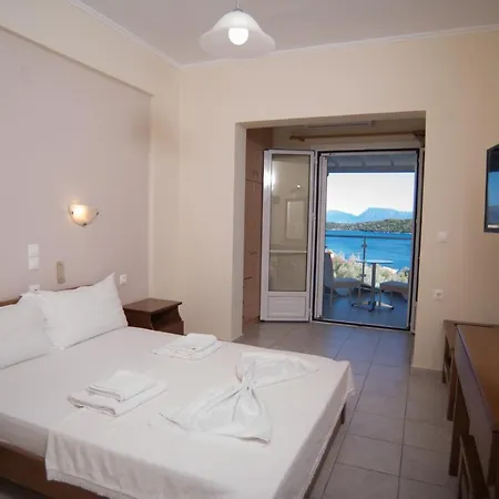Hotel Oasis Perigiali