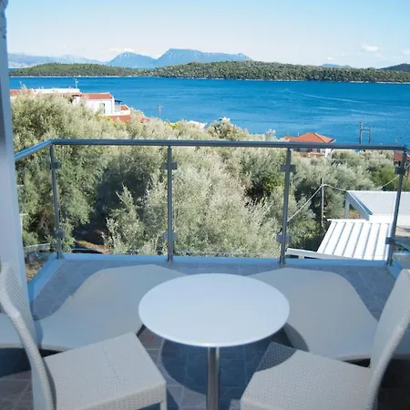 Oasis 3* Perigiali