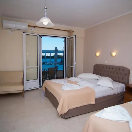 Oasis Hotel
