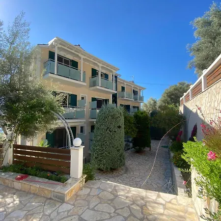 Oasis 3* Perigiali